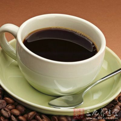 咖啡不仅可以促进新陈代谢和消化系统功能，还能提神醒脑