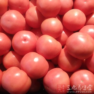 西红柿中含有大量的西红柿红素