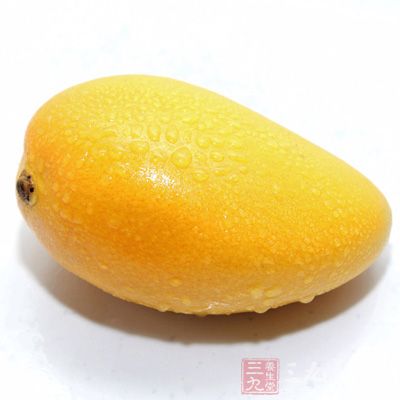 芒果含有丰富的维生素A、C，有益于视力健康、延缓细胞衰老