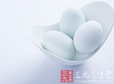 鹅蛋和鸡蛋鸭蛋是一样的，也分为散养和笼养