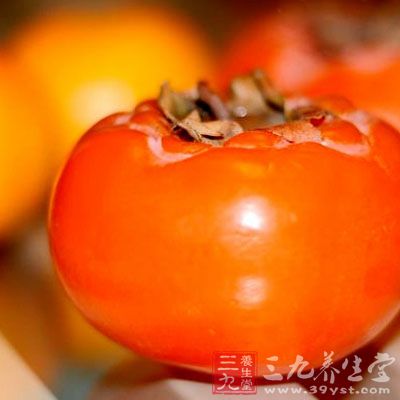 如果再吃柿子，柿子在胃酸的作用下会产生沉淀