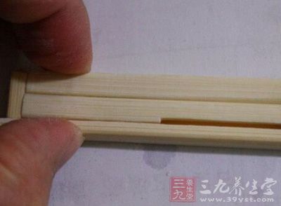 筷子是两根，称呼却是一双