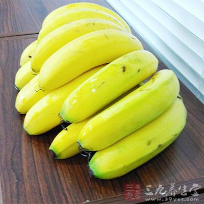 长相好看点香蕉是很多朋友的最爱，它是通便比较好的水果之一