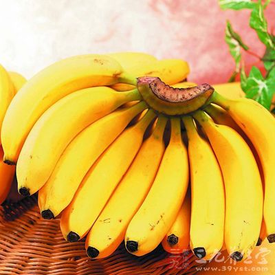 患者多吃水果和蔬菜，如香蕉