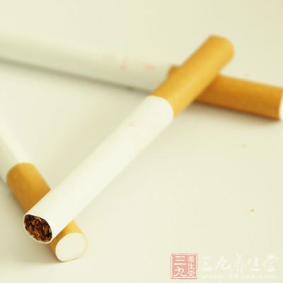 吸一支烟后收缩压会增高10—25毫米汞柱