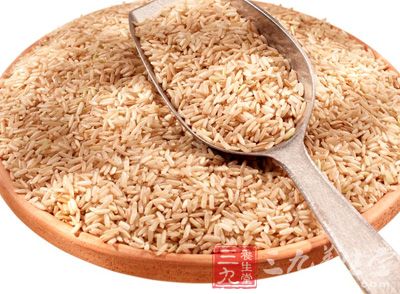 稻谷脱去稻壳后的果实便是糙米