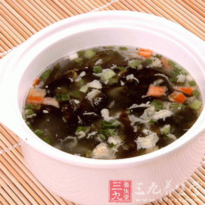 紫菜虾皮汤：补碘又补钙
