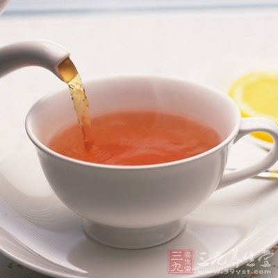 每天饮用红茶，有利于舒缓神经