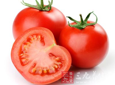 番茄红素还能发挥强大的抗氧化作用，保护皮肤