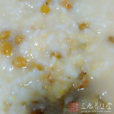 小米除含有丰富的营养成分外，小米中色氨酸含量为谷类之首