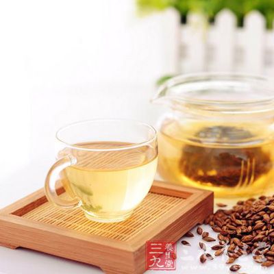 大麦茶具有平胃止渴，消渴除热的功效