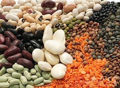 主食及豆类的选择：紫米、黑米
