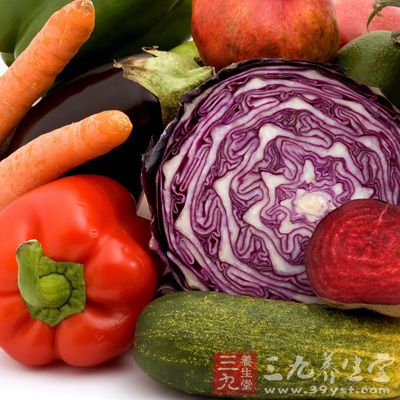 适当多食蔬果对预防感冒有一定的作用