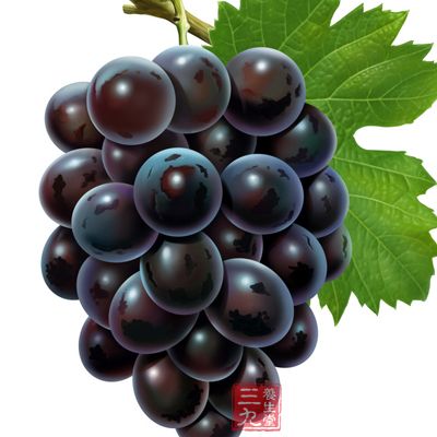 胃不好的人可以多吃一些红色的水果，像葡萄、草莓等就是红色水果的代表