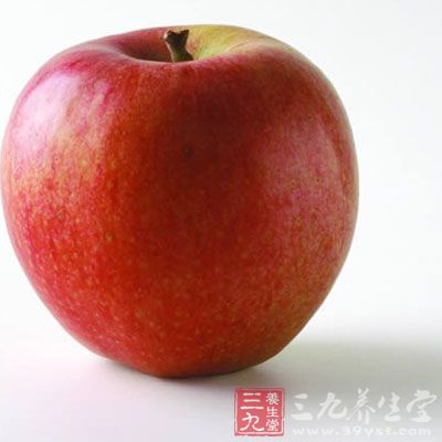 苹果对肺也有好处，每周食用5个或5个以上的苹果可以改善呼吸系统和肺功能
