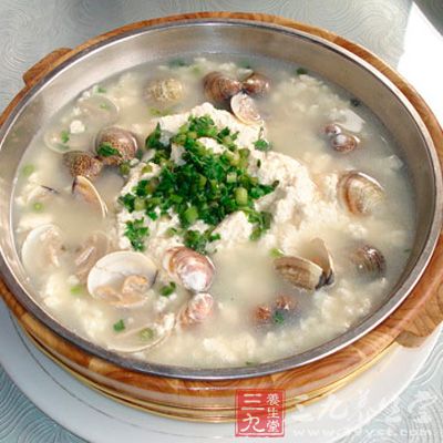 牛筋蛤蜊豆腐锅
