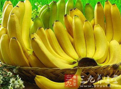 香蕉属于芭蕉科植物，在热带地区广泛种植