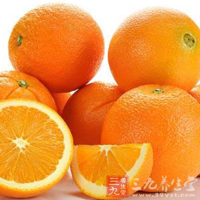 橙子含有丰富的维生素C、钙、磷、β胡萝卜素、柠檬酸、橙皮甙等营养物质