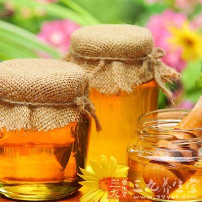 蜂蜜含有的大量能被人体吸收的氨基酸