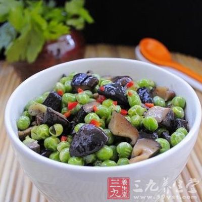 香菇炒豌豆