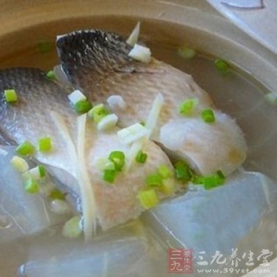 冬瓜生鱼汤具有消暑清热、利尿通便、解毒排脓之功效