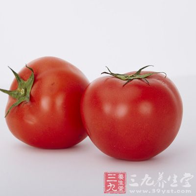西红柿中的番茄红素及维生素C都能帮助睡眠