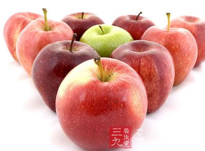 吃苹果有助减少癌症、心血管疾病、哮喘、糖尿病等多种疾病的风险