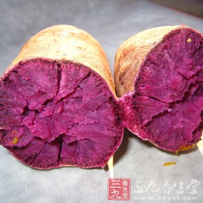 紫番薯又叫黑番薯，薯肉呈紫色至深紫色