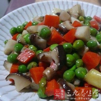 香菇炒豌豆