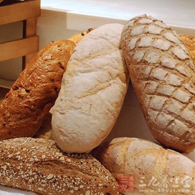 白面包都用的是精磨过的面粉