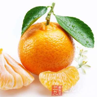 橘子含有丰富的糖类、维生素