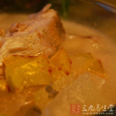 杨桃冬瓜鲈鱼汤的制作方法