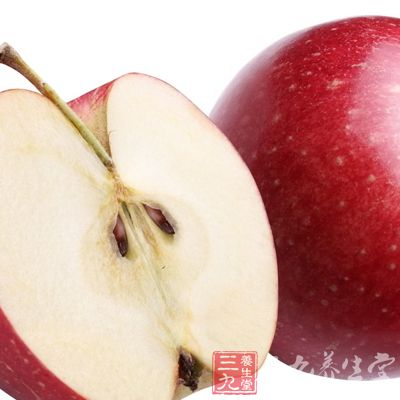 苹果含有丰富的糖类、有机酸、纤维素、维生素