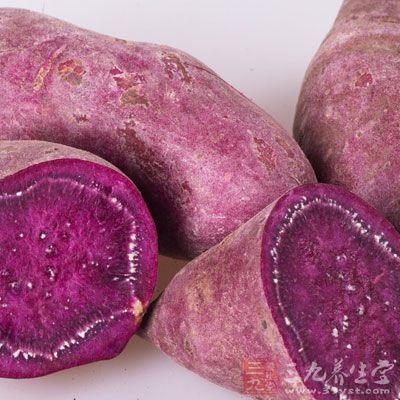 紫薯的含热量非常低，比一般米饭低得多，所以吃了之后不必担心会发胖，反而可起到减肥作用