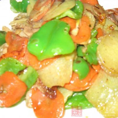 柿子椒香菇炒肉片