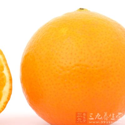 橙子略带酸甜味的诱人香气能让呆滞的空气也活泼起来