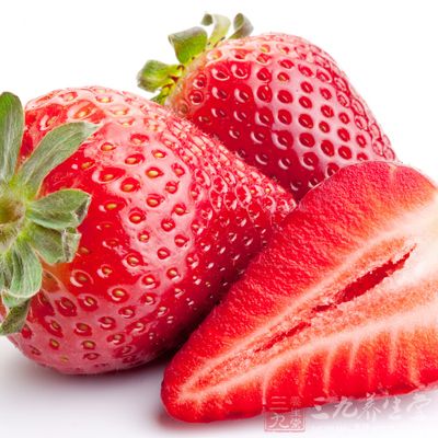 草莓辅助降血糖