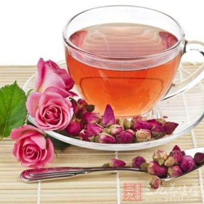 玫瑰桑精茶有疏肝明目，补肾固精，调经养颜，肝肾两亏，月经不调的功效