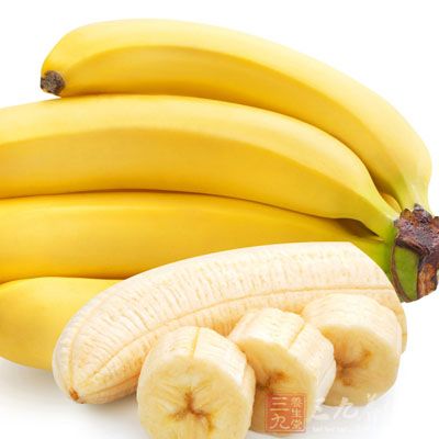香蕉铁质丰富，可刺激血红素產生，避免部分的缺铁性贫血