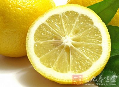 柠檬中丰富的维生素C