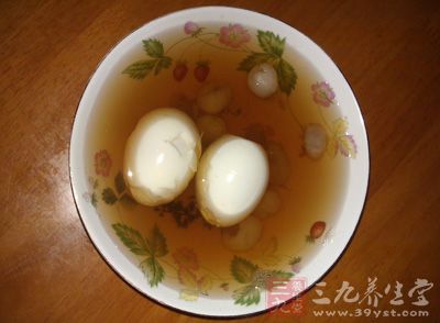 鸡蛋应该冷水下锅，慢火升温