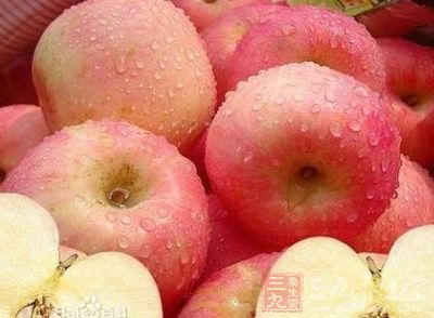 术后建议每天吃1-2个苹果，俗话说：一天一苹果，医生远离我