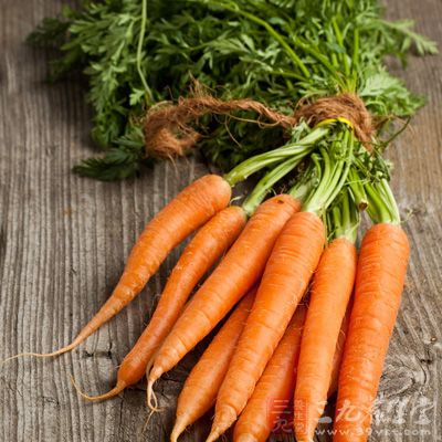 红萝卜中的维生素A有利于提高身体的免疫力