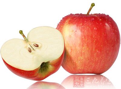 对于健康人而言，早上空腹吃苹果并没有坏处