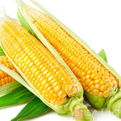 玉米中的维生素含量非常高，为稻米、小麦的5~10倍，而特种玉米的营养价值要高于普通玉米