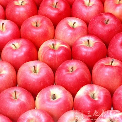 吃苹果能帮老年人增强思维