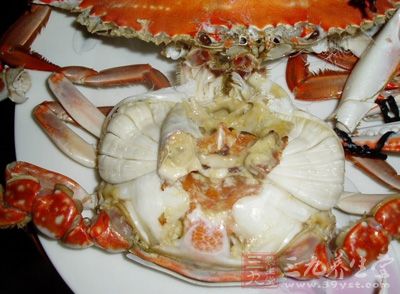 螃蟹怎么吃，这是一个问题，今天和大家一起探讨一下吃螃蟹的问题