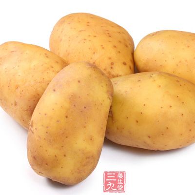 土豆富含膳食纤维，而且质地柔软，不会刺激肠胃