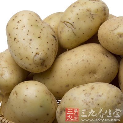 土豆作为一种粮食和蔬菜在生活当中受到很多人的喜爱