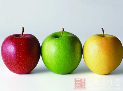 苹果是非常多见的水果之一